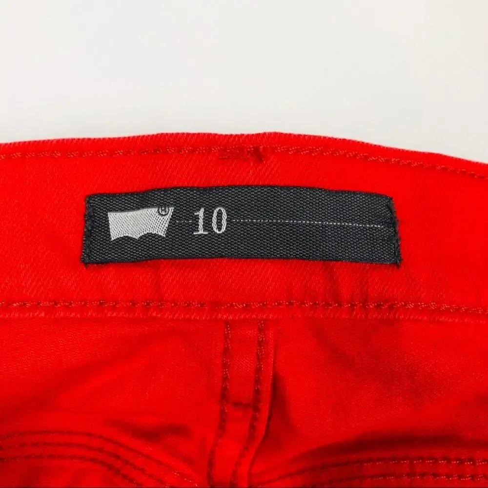 Levi’s  RED Cropped Capri Jeans Size 10 - Picture 5 of 10